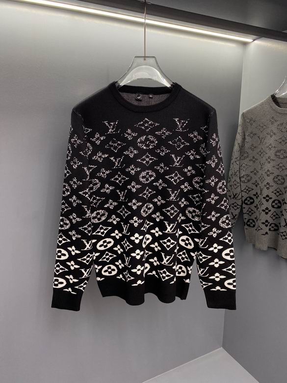 LV Sweater-007